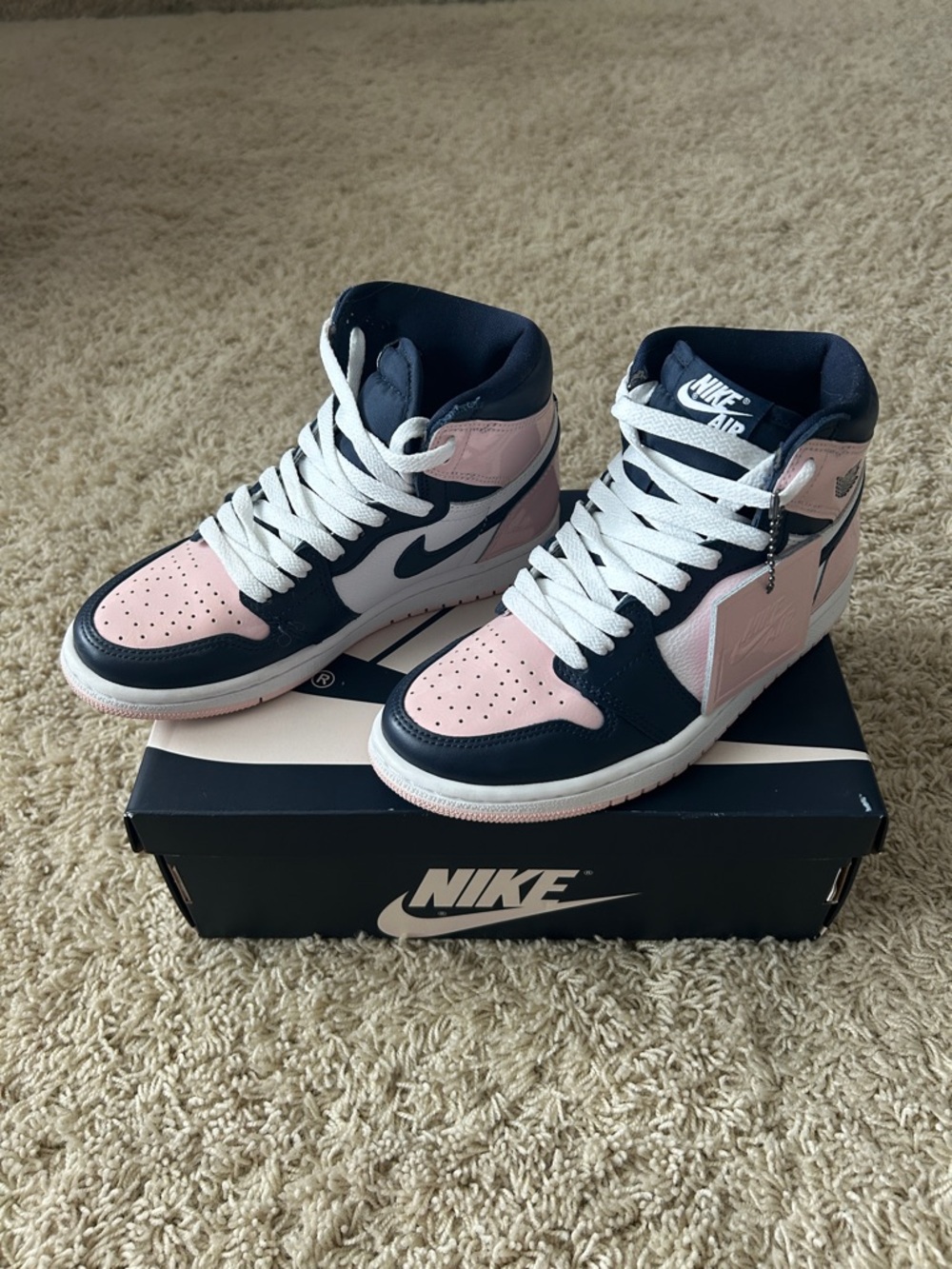Air Jordan 1 Retro High OG SE ‘Bubble Gum’ Size US Women’s 6 Pink/Navy - Picture 13 of 15
